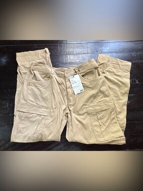 NWT REI men’s Sahara Convertible hiking pants, beige/tan, 34x30